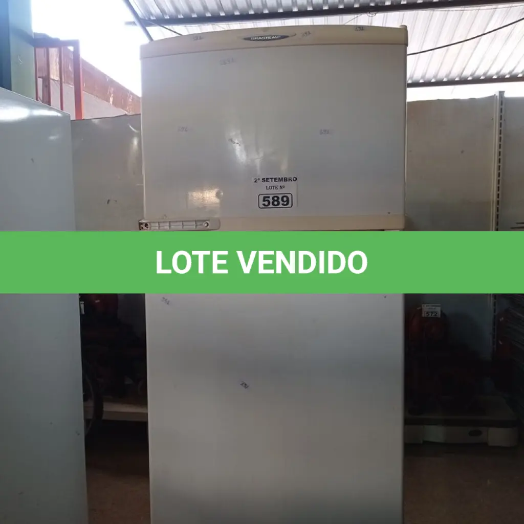 LOTE 589