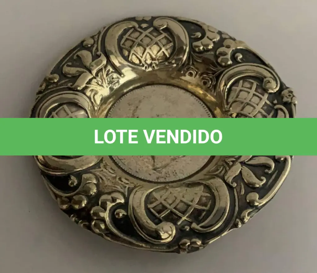 LOTE 304