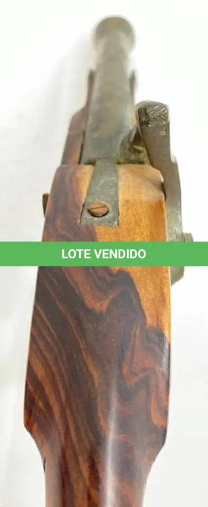 LOTE 253