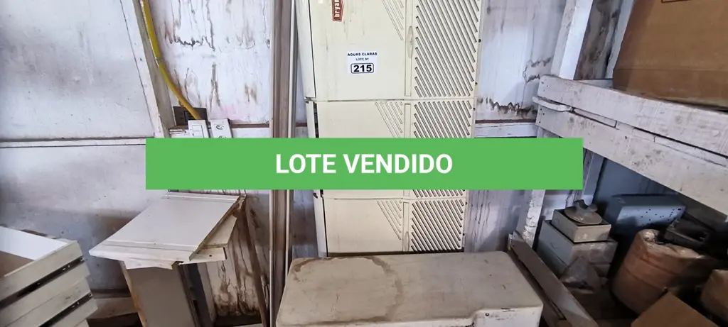 LOTE 215