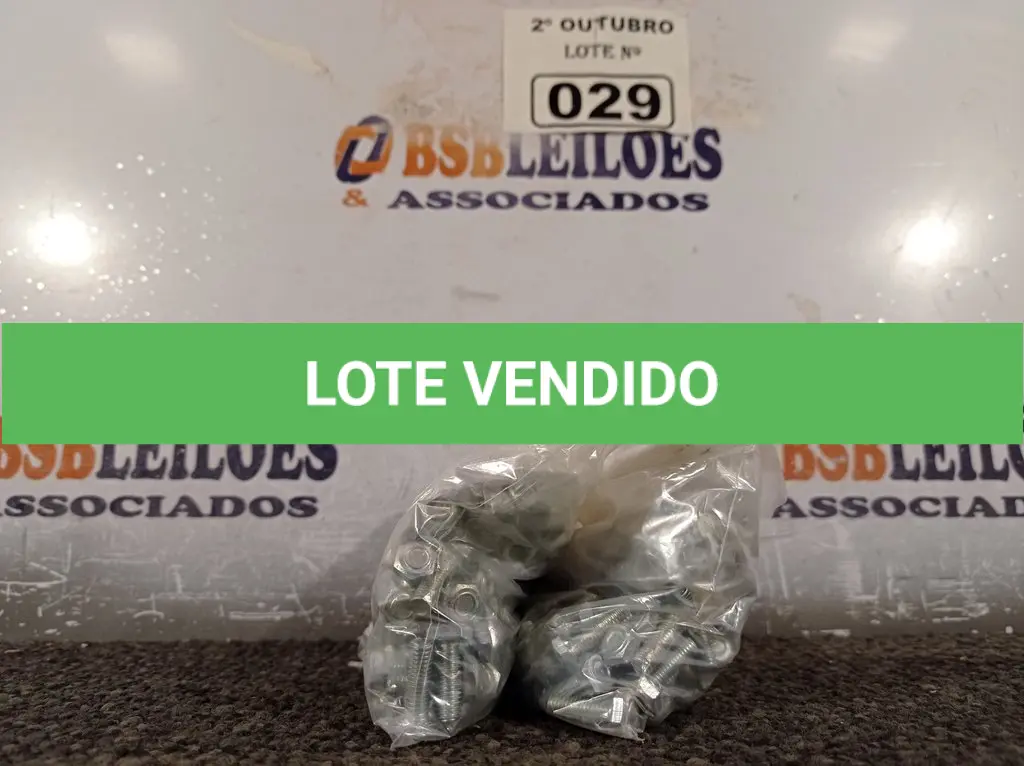 LOTE 029