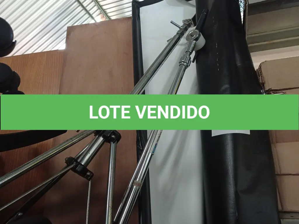 LOTE 592