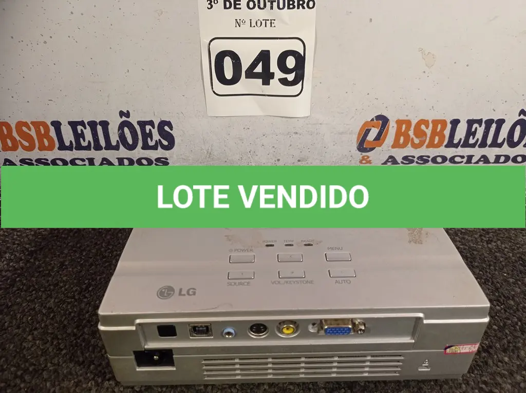 LOTE 049