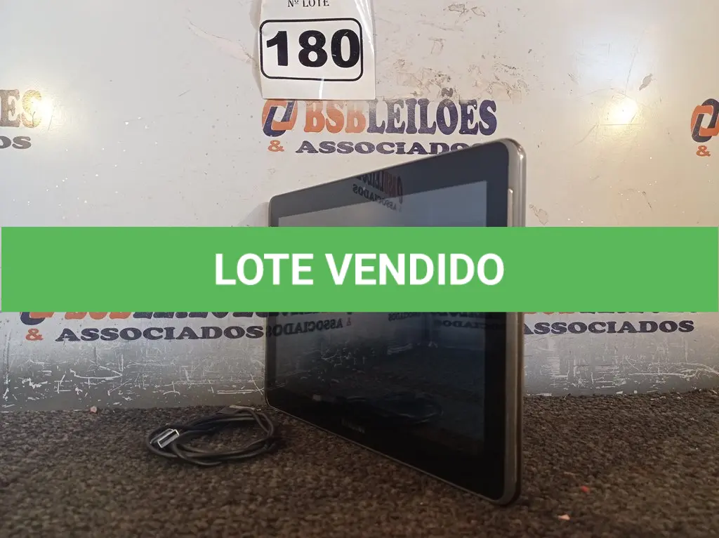 LOTE 180