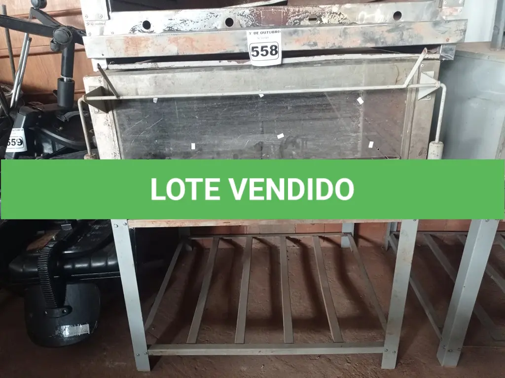 LOTE 558