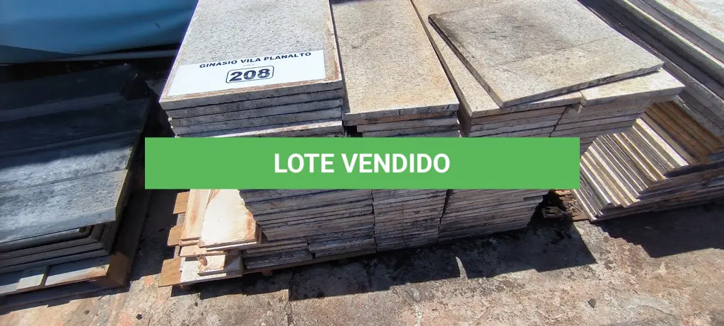 LOTE 208