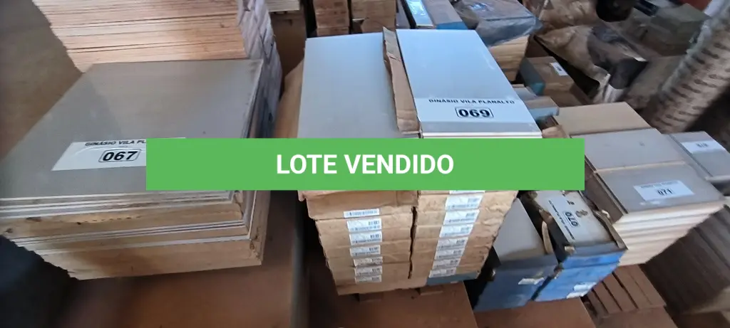 LOTE 069