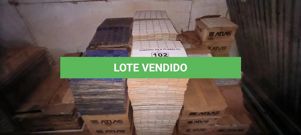 LOTE 102