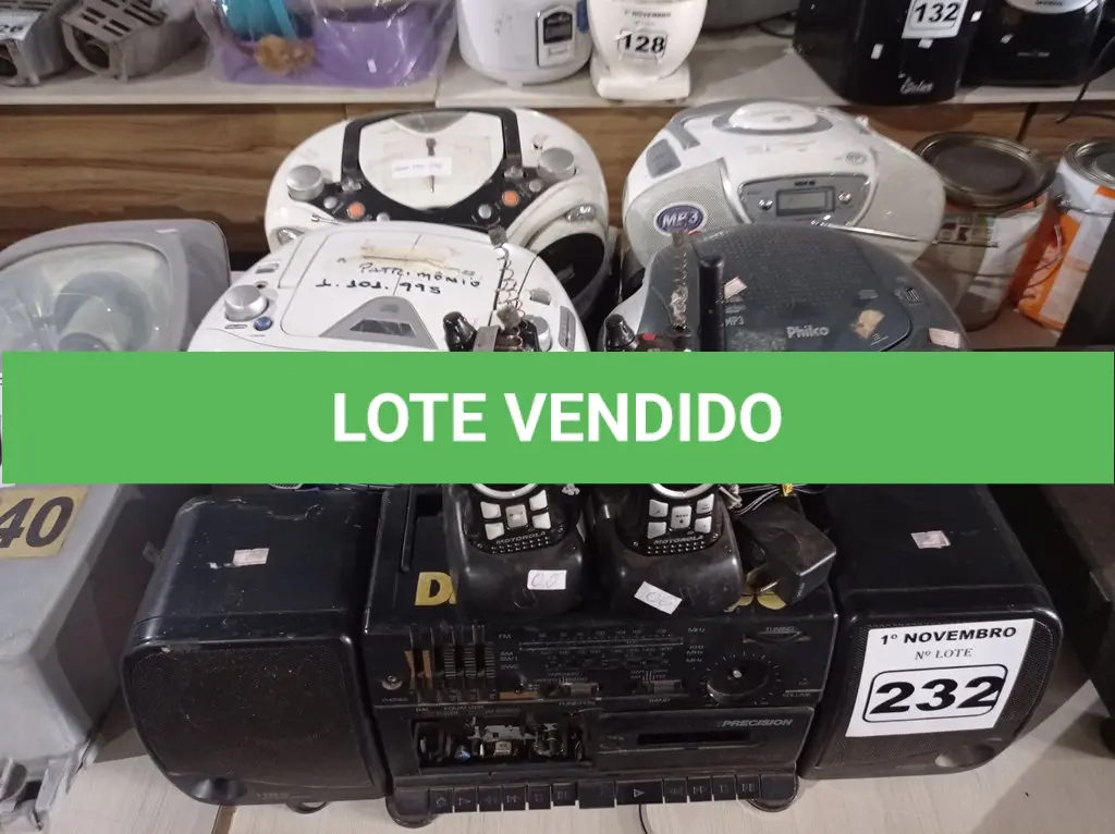 LOTE 232