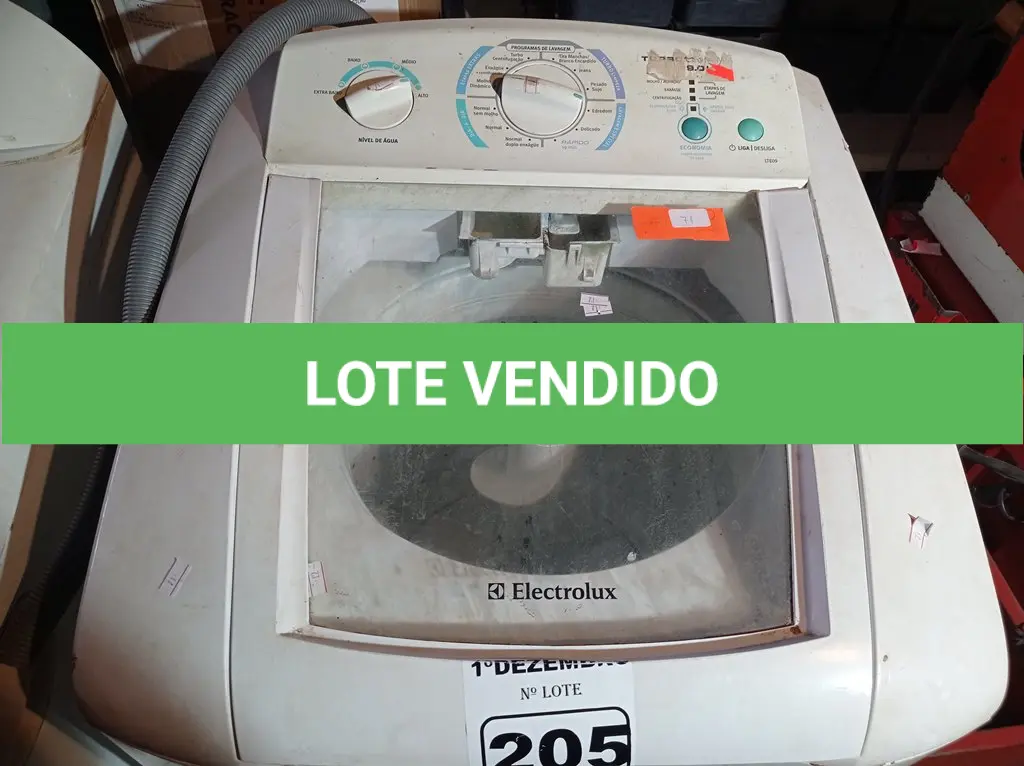 LOTE 205