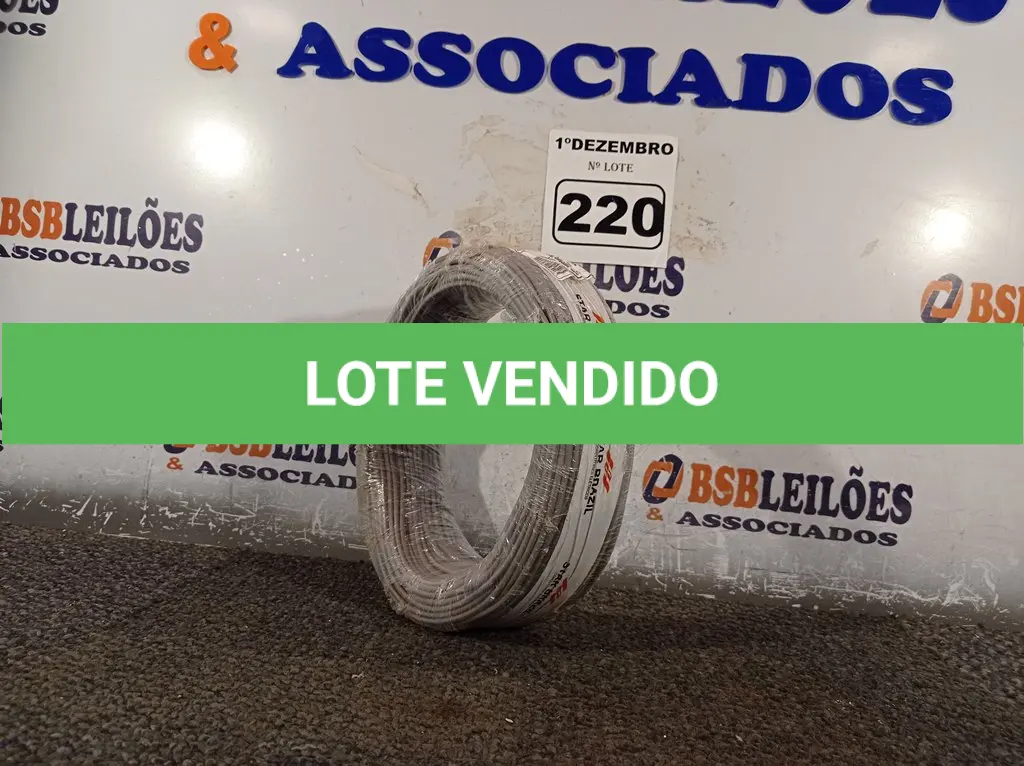 LOTE 220