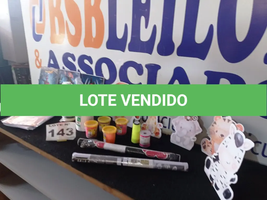 LOTE 143