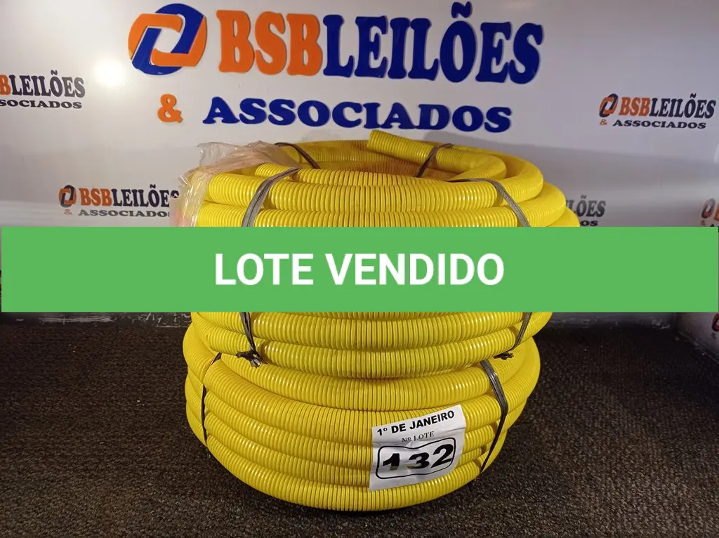 LOTE 132