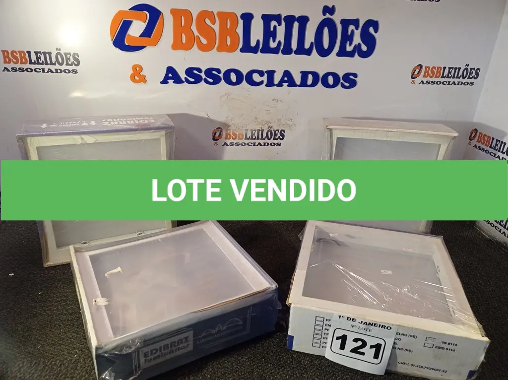LOTE 121