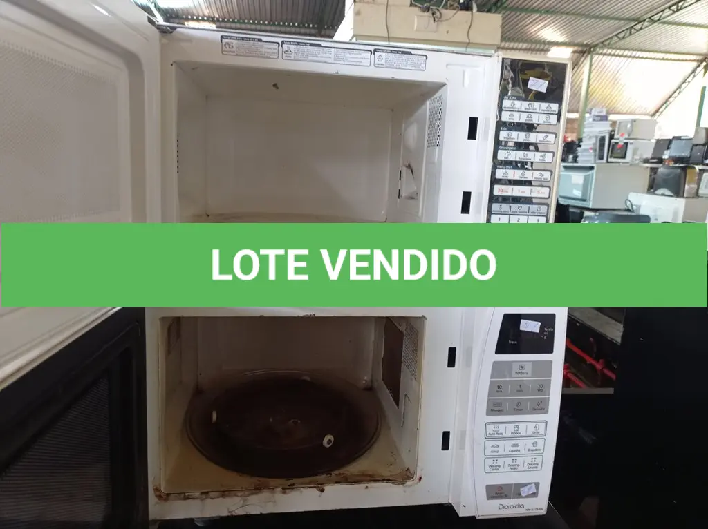 LOTE 372
