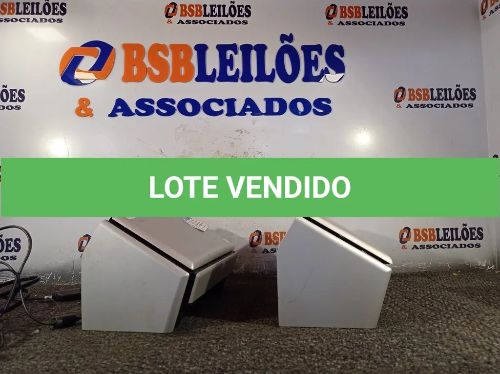 LOTE 138