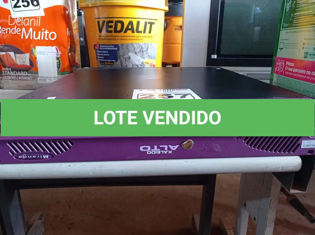 LOTE 257
