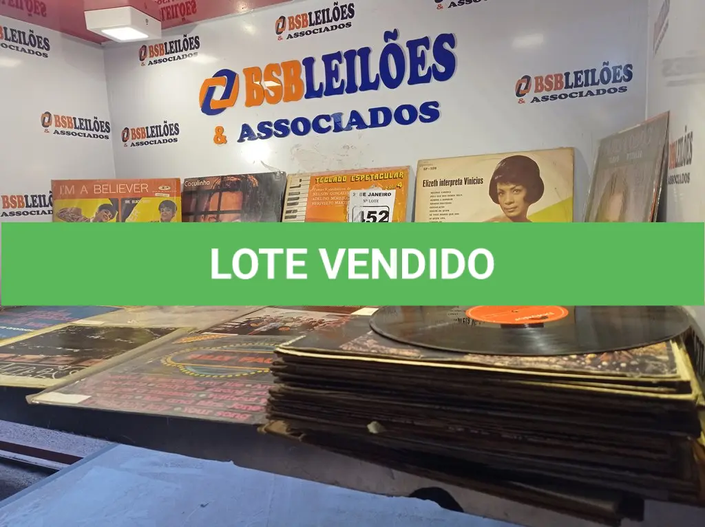 LOTE 452