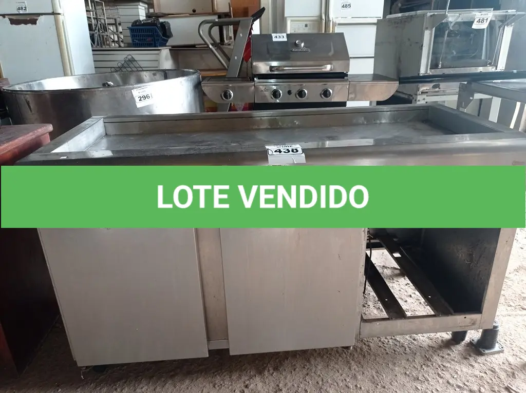 LOTE 438
