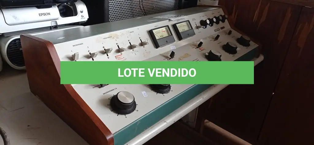 LOTE 128