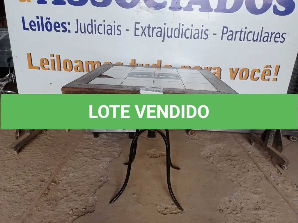 LOTE 203