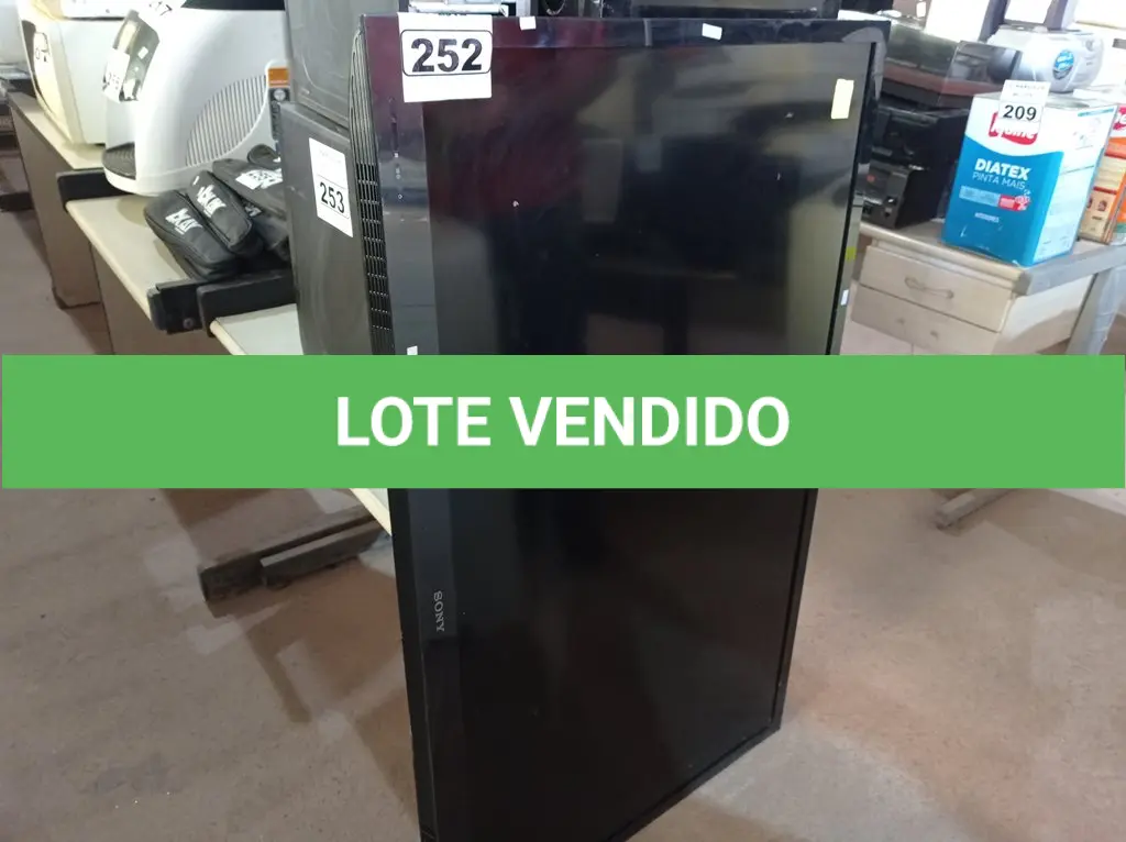 LOTE 252