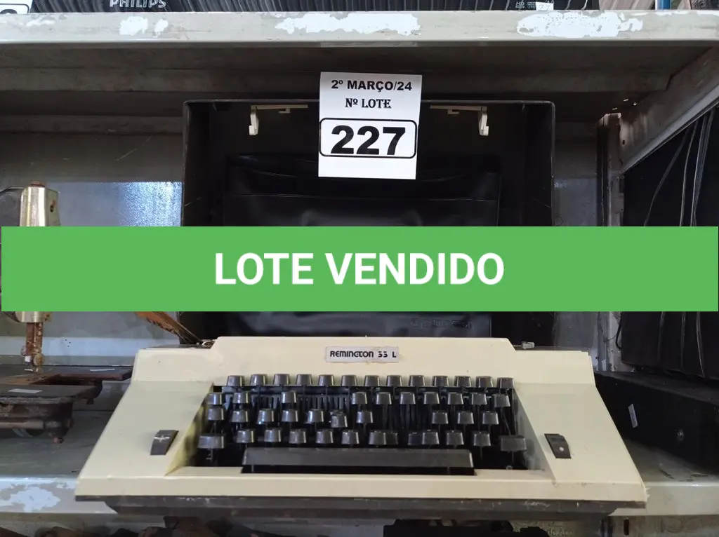 LOTE 227