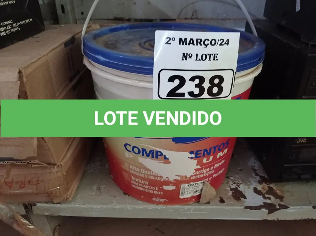 LOTE 238