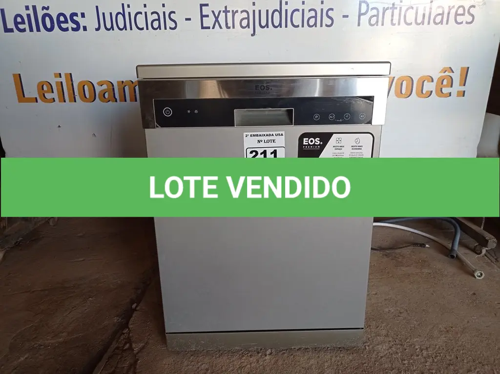 LOTE 211