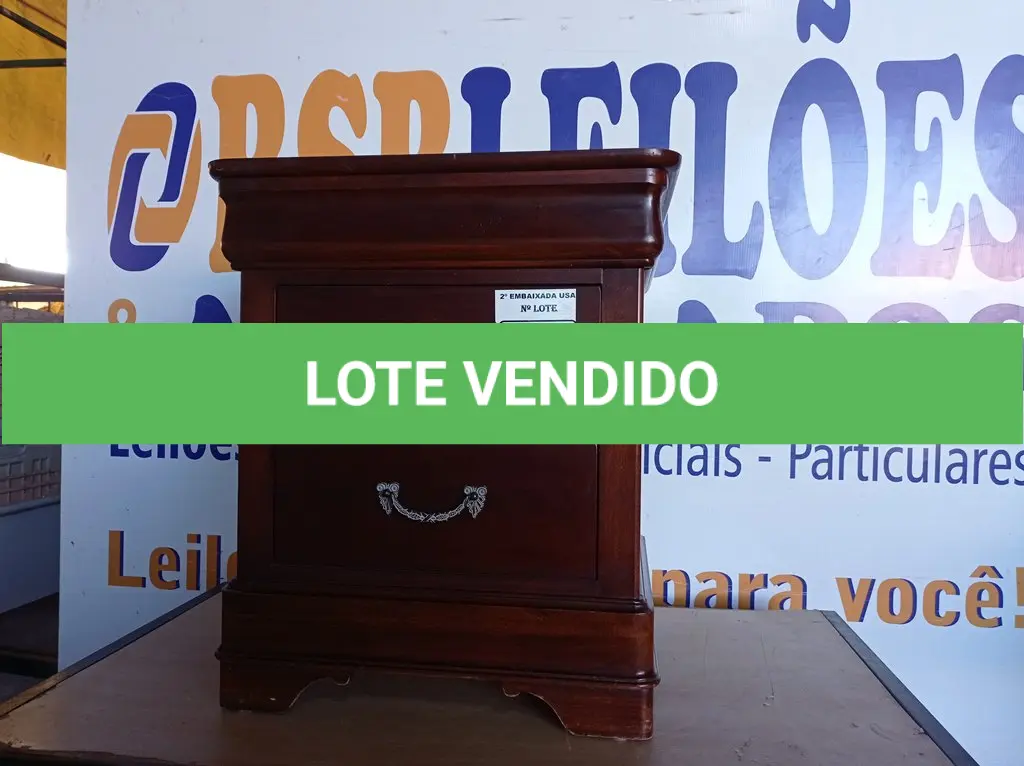 LOTE 215