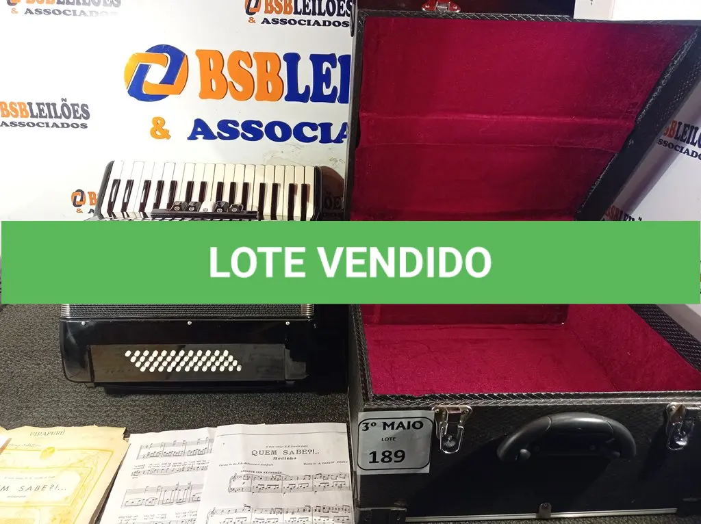 LOTE 189