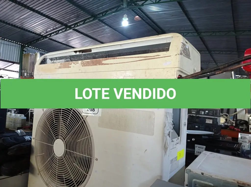 LOTE 208