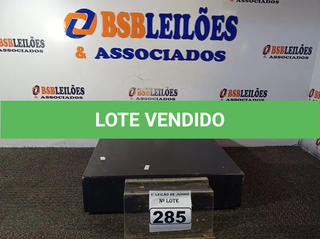 LOTE 285
