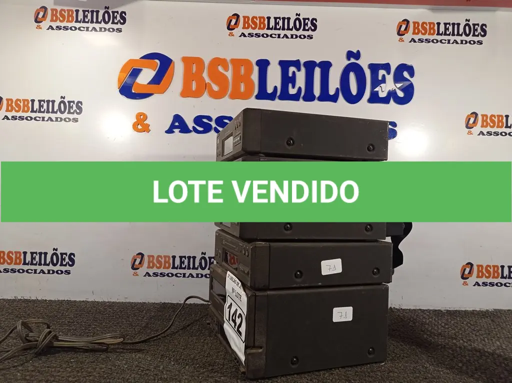 LOTE 142