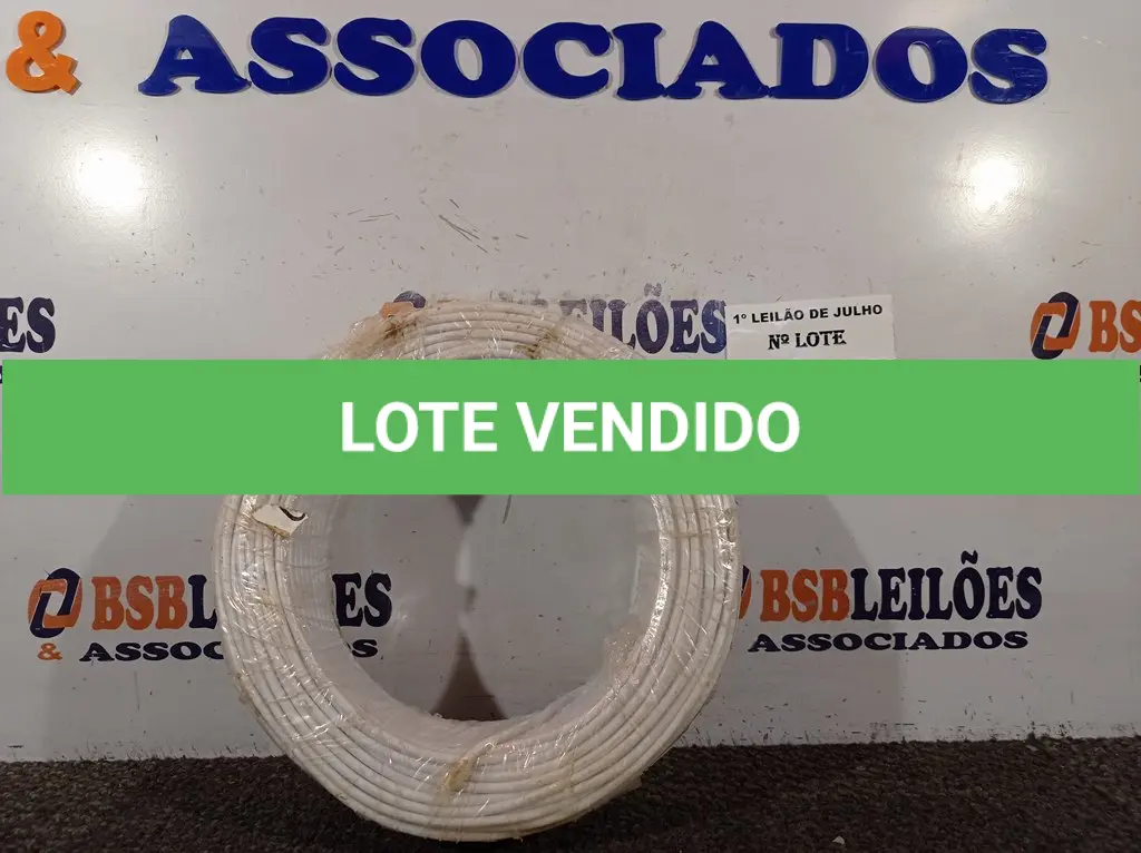 LOTE 240