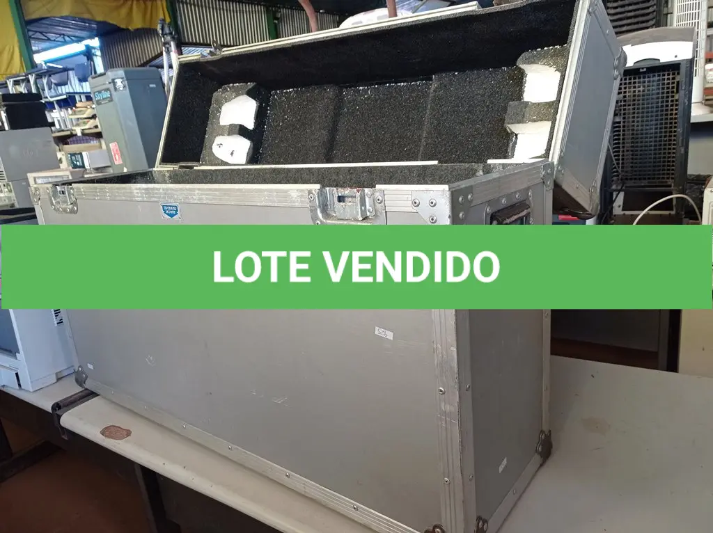 LOTE 240