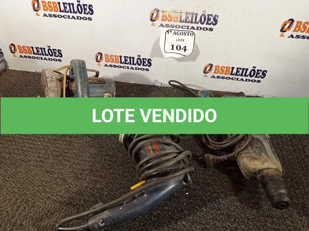 LOTE 104