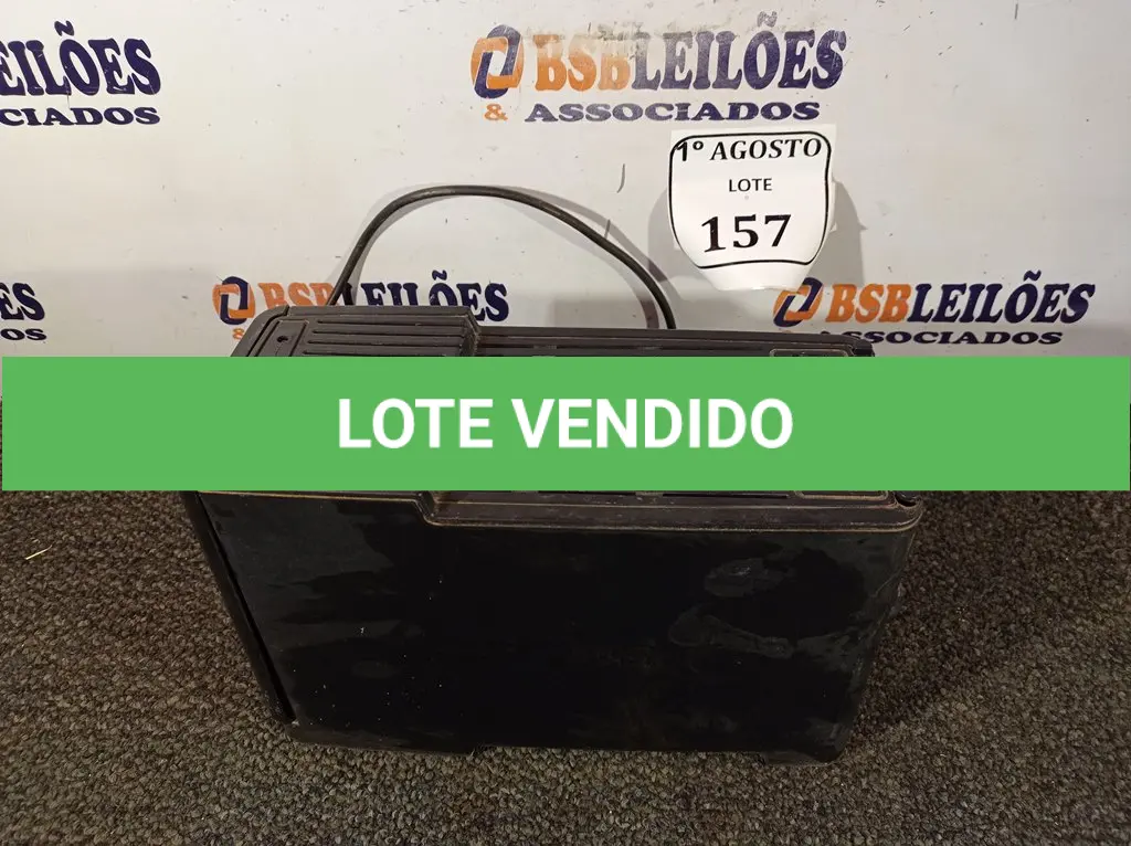 LOTE 157