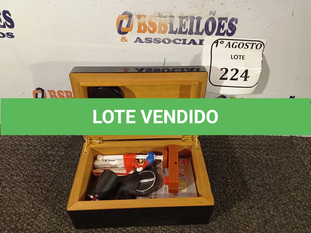 LOTE 224