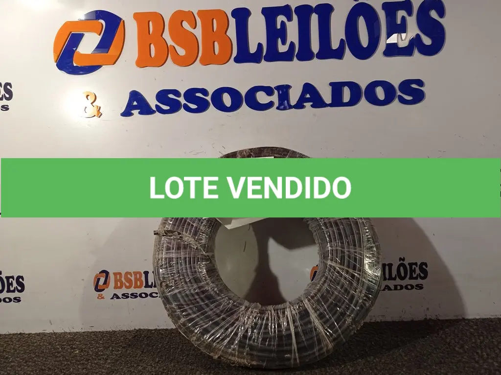 LOTE 070
