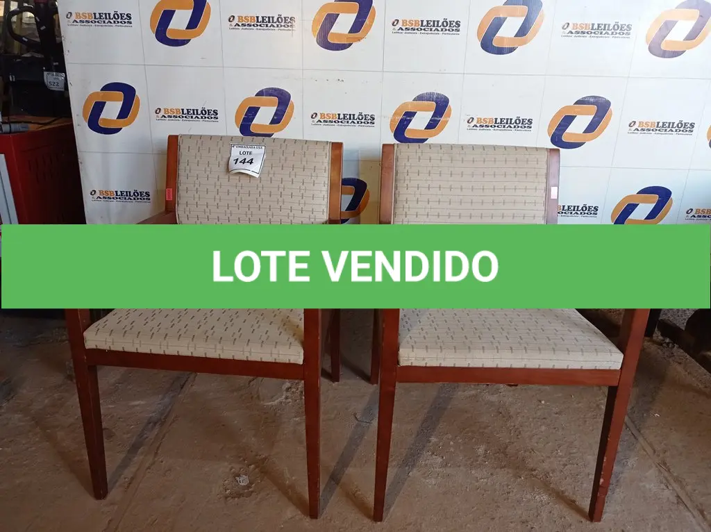 LOTE 144