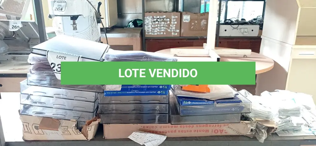 LOTE 233