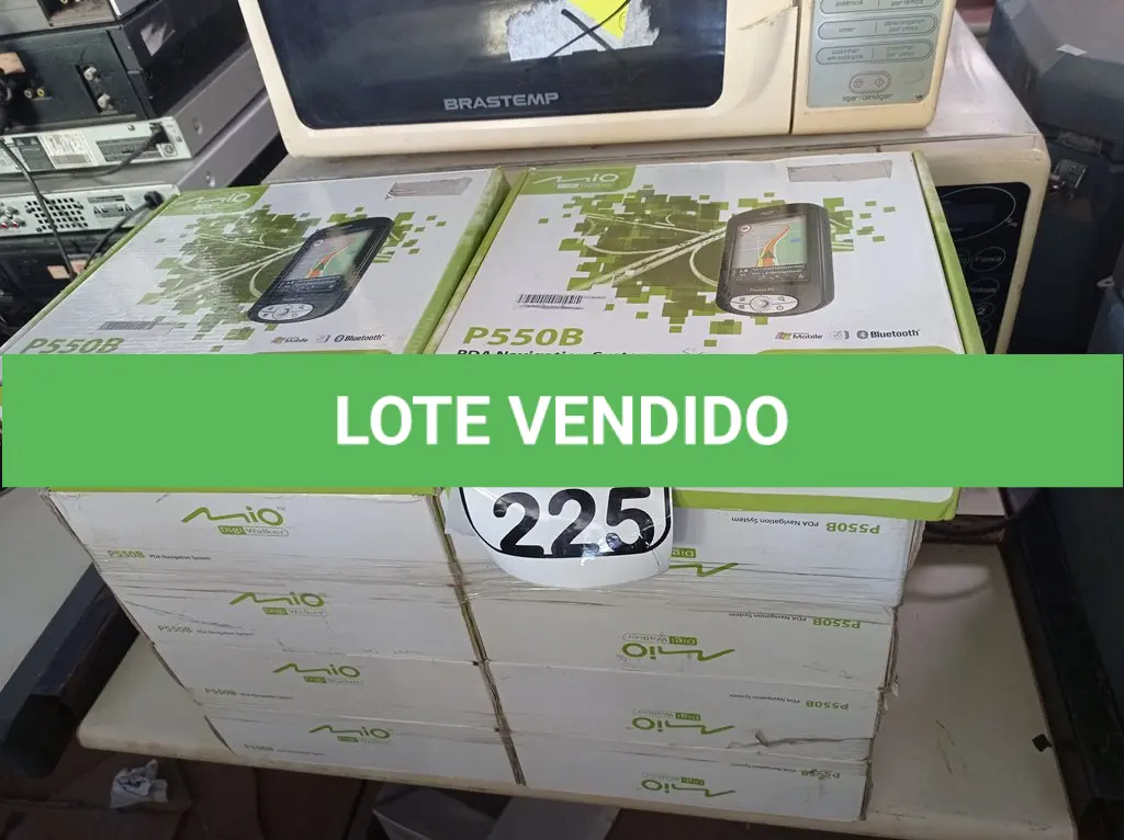 LOTE 225
