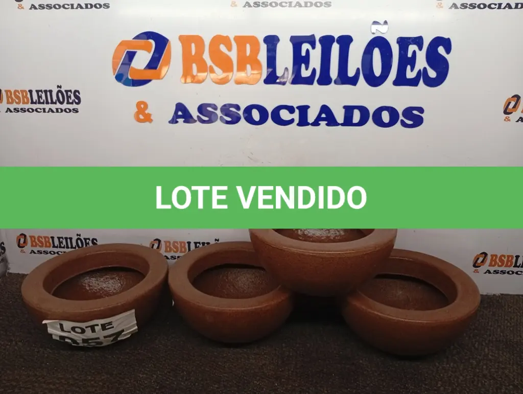 LOTE 057