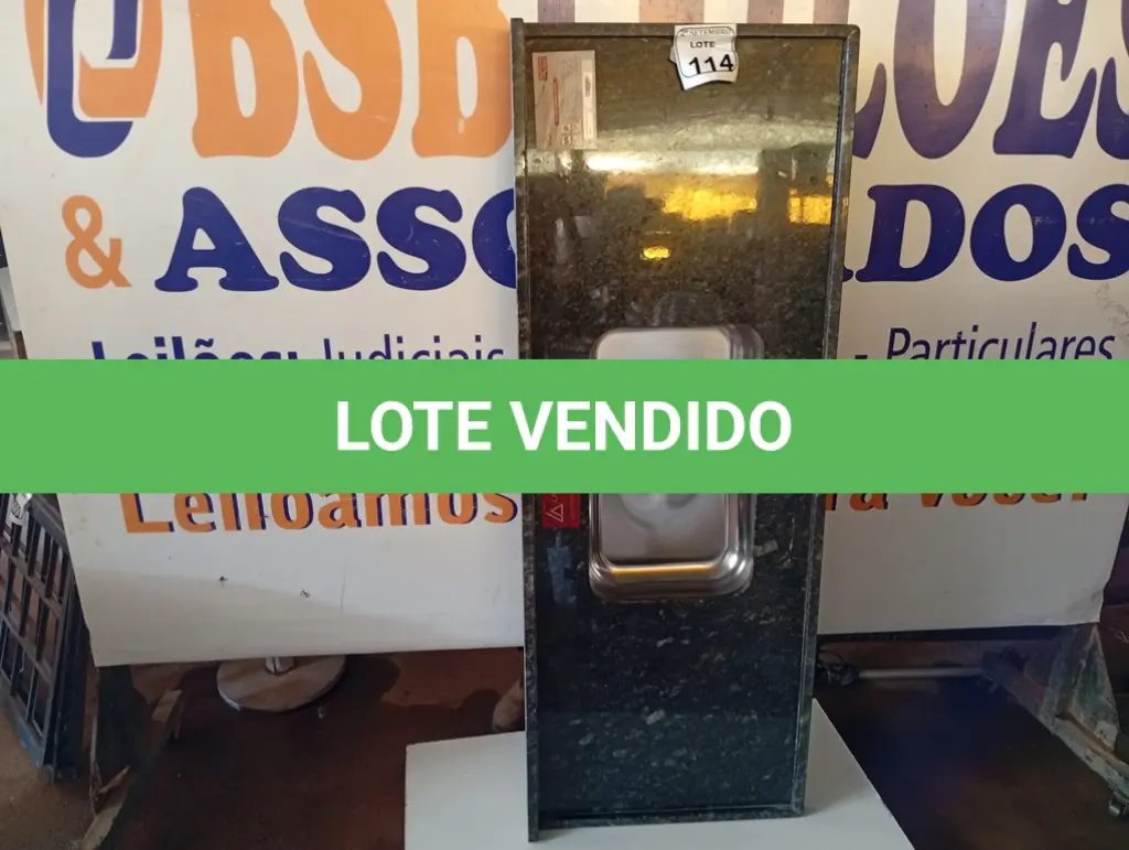 LOTE 114