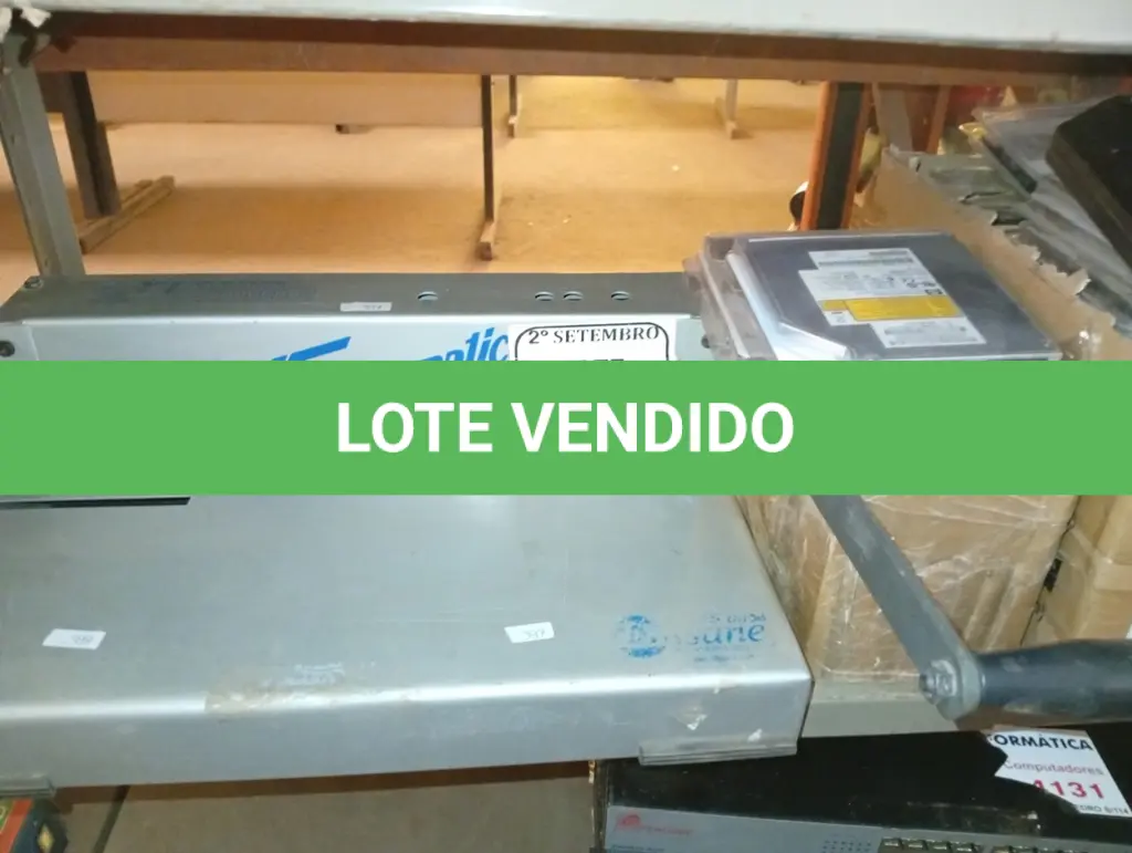 LOTE 182