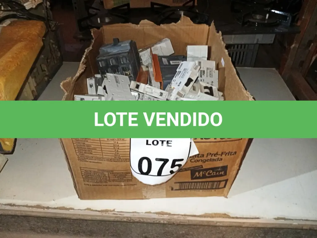 LOTE 075