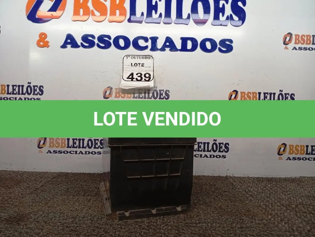 LOTE 439