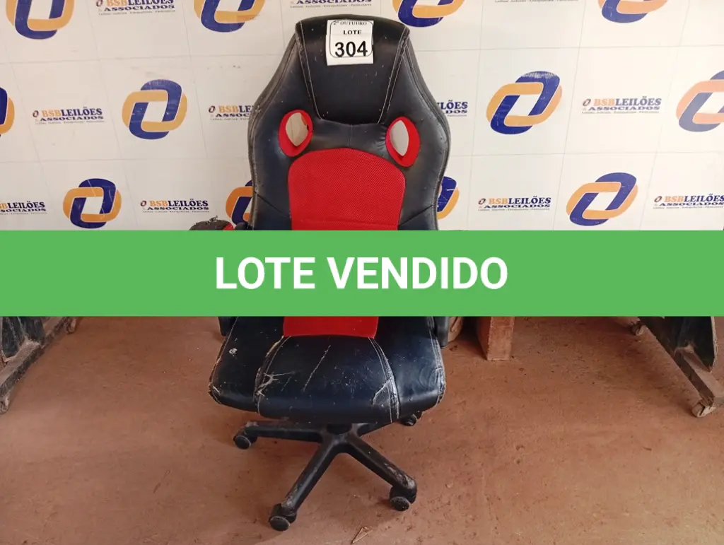 LOTE 304