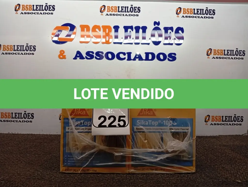 LOTE 225